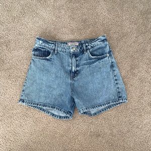vintage guess jean shorts!